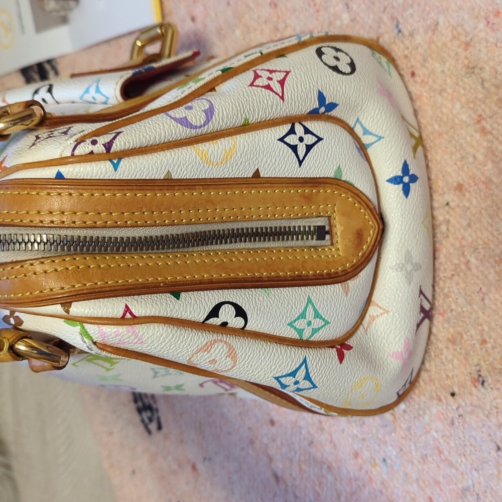 Louis Vuitton Murakami Priscilla 🔥 - Picture 4 of 8